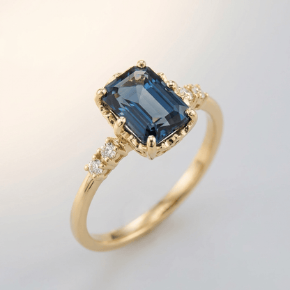 Gold Sapphire & Diamond Ring