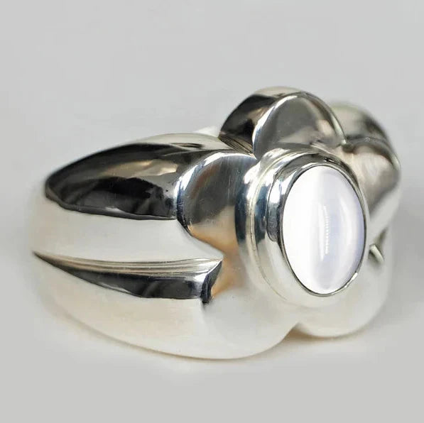 Vintage Flower Pearl Silver Ring