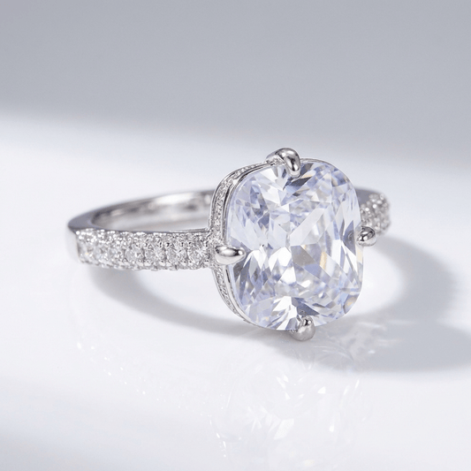 Oval Zirconia White Gold Elegant Ring