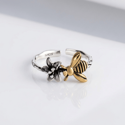 Honey Bee & Flower Silver Ring - (Adjustable)